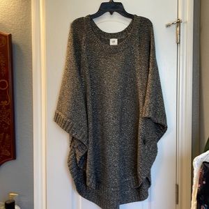 Beautiful dark gray w/silver thread CAbi poncho Size L